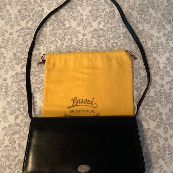 Gucci black shoulder/clutch purse